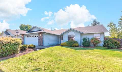 2052 SW Nebraska Avenue, Grants Pass, OR 97527