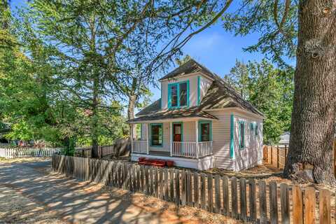753 Siskiyou Boulevard, Ashland, OR 97520