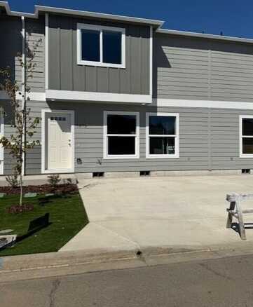 7875 Houston Lp, White City, OR 97503