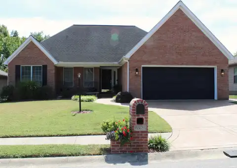2525 Heard Street, Evansville, IN 47725