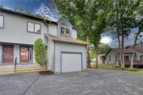 35 Acorn Court, South Kingstown, RI 02879