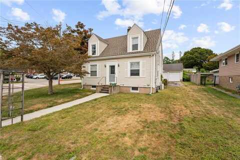 9 Ward Avenue, Westerly, RI 02891