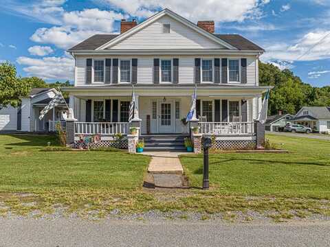 404 Easy Street, Saltville, VA 24370