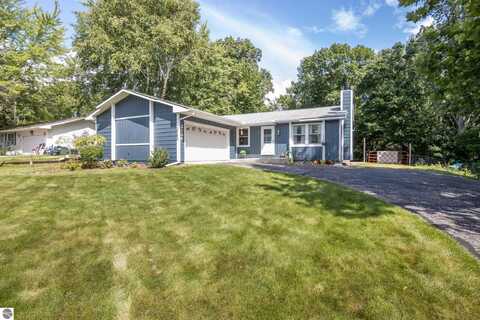 2184 Fielstra Drive, Traverse City, MI 49686