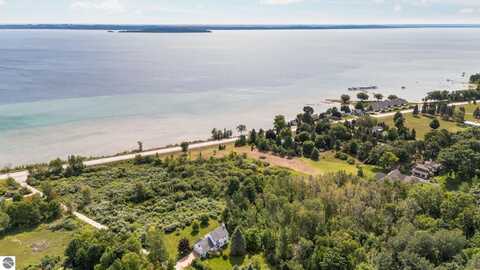5368 S West Bay Shore, Suttons Bay, MI 49682