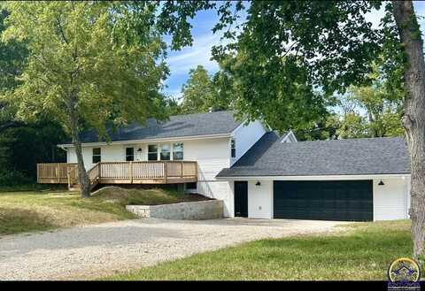 6340 SE 101st St, Berryton, KS 66409