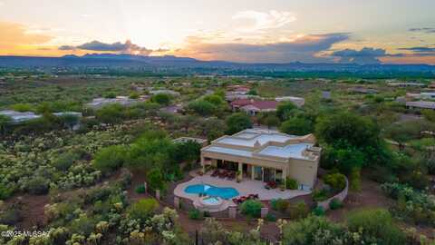 1072 E Cave Canyon Place, Green Valley, AZ 85614
