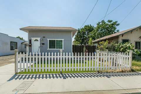 1517 Stillman Street, Selma, CA 93662