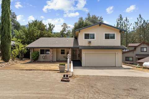 45994 Beechwood Drive, Oakhurst, CA 93644