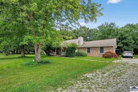 10 Rose Lane, Marshall, IL 62441