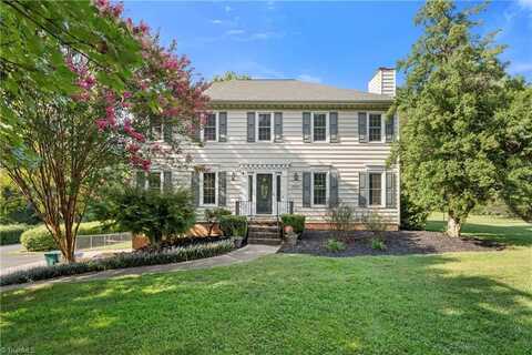 8333 Center Grove Church Road, Clemmons, NC 27012