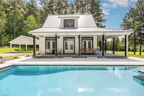 undefined, Lexington, NC 27292
