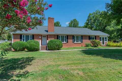 651 Motor Road, Winston Salem, NC 27105