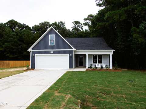 5823 Panther Drive, Hope Mills, NC 28348