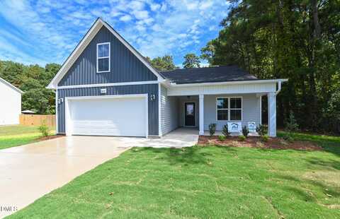 5823 Panther Drive, Hope Mills, NC 28348