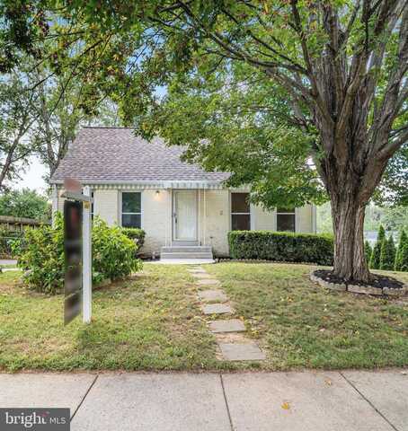 13752 MAPLEDALE AVENUE, WOODBRIDGE, VA 22193
