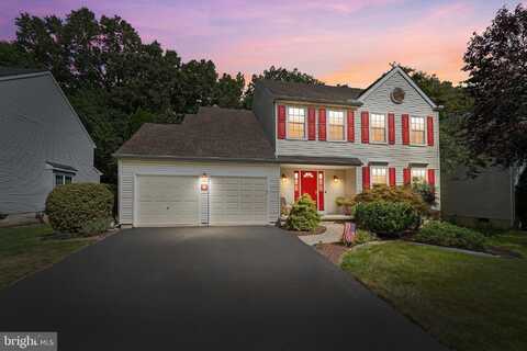 15 CHARLES POINT, NEWARK, DE 19702