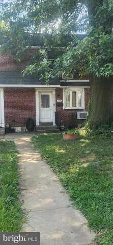 2019 DELMAR DRIVE, FOLCROFT, PA 19032