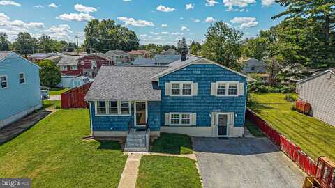 96 MEMORIAL DRIVE, NEW CASTLE, DE 19720