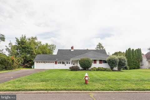 28 RUST HILL ROAD, LEVITTOWN, PA 19056