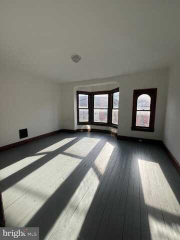347 E KING STREET, YORK, PA 17403