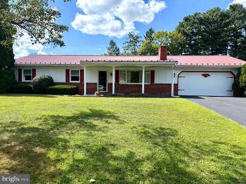217 MCCROSSON DRIVE, FAYETTEVILLE, PA 17222