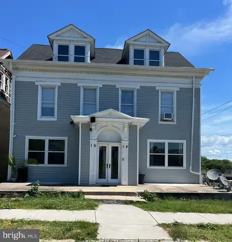 14 SNYDER AVENUE, HAGERSTOWN, MD 21740