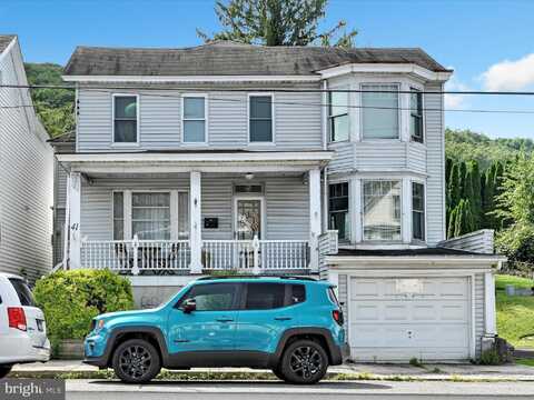 41 E CATAWISSA STREET, NESQUEHONING, PA 18240