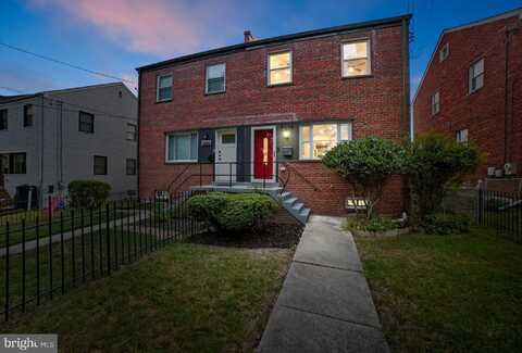 5008 11TH STREET NE, WASHINGTON, DC 20017