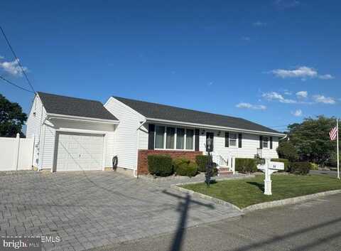 28 BIRCH STREET, BEACHWOOD, NJ 08722