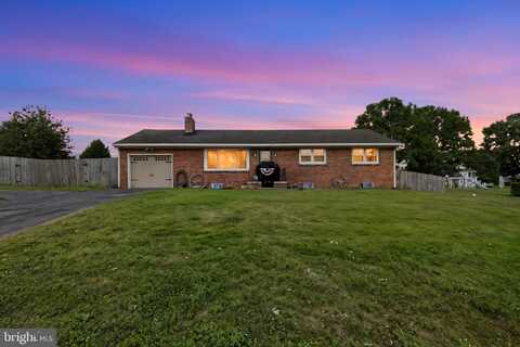 2925 STARFIRE DRIVE, YORK, PA 17403