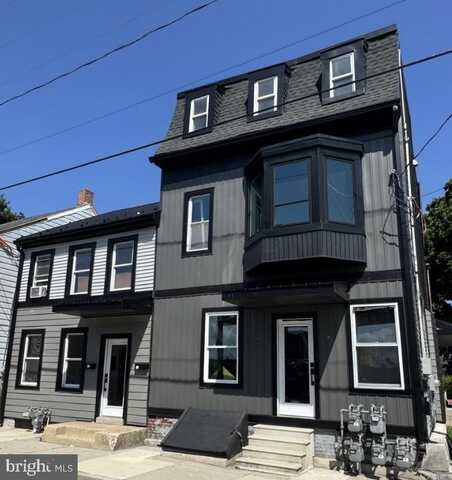 117 E ARCH STREET, YORK, PA 17401
