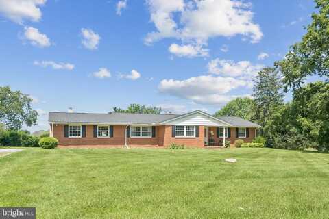 587 SCHOOL HOUSE ROAD, KENNETT SQUARE, PA 19348