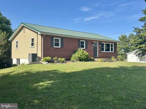 1510 LAKE SHORE DRIVE, CHAMBERSBURG, PA 17202