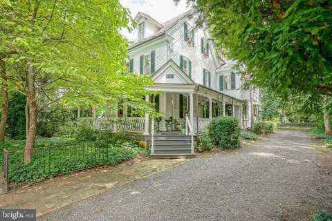 315 CHESTNUT STREET, MOORESTOWN, NJ 08057