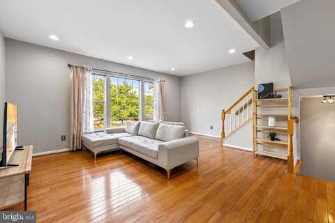 13503 BANNACKER PLACE, HERNDON, VA 20171
