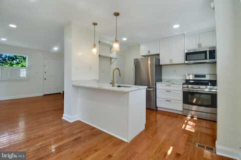 4213 GORMAN STREET SE, WASHINGTON, DC 20019