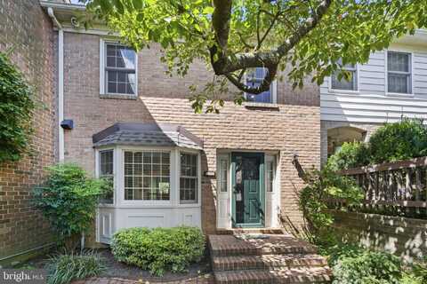 6679 WALNUTWOOD CIRCLE, BALTIMORE, MD 21212