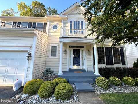 13025 PILGRIMS INN DRIVE, WOODBRIDGE, VA 22193