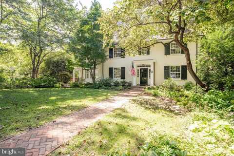 5804 CEDAR PARKWAY, CHEVY CHASE, MD 20815