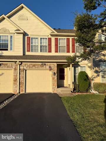 136 N SAVANNA DRIVE, POTTSTOWN, PA 19465