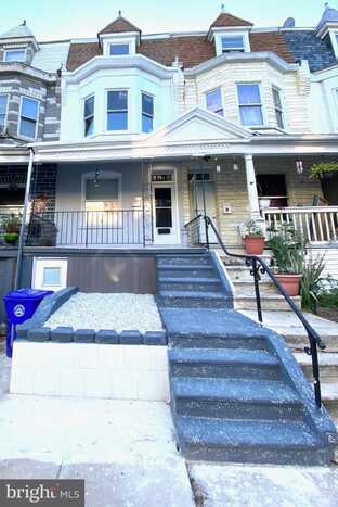 519 LOCUST, READING, PA 19604