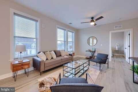 213 JACKSON STREET, LANCASTER, PA 17603
