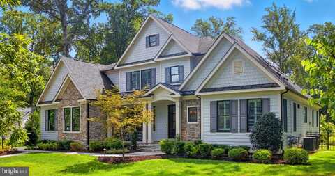 8617 DIXIE PLACE, MCLEAN, VA 22102