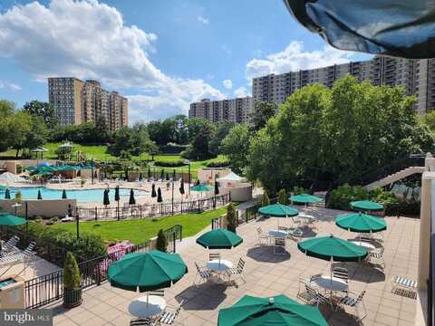 307 YOAKUM PARKWAY, ALEXANDRIA, VA 22304