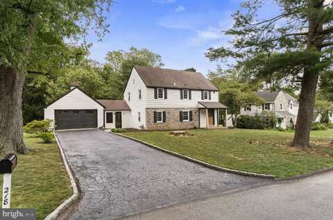 218 ENGLE DRIVE, WALLINGFORD, PA 19086