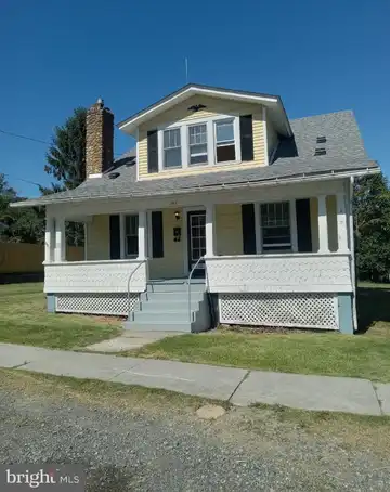 161 S BOLTON STREET, ROMNEY, WV 26757