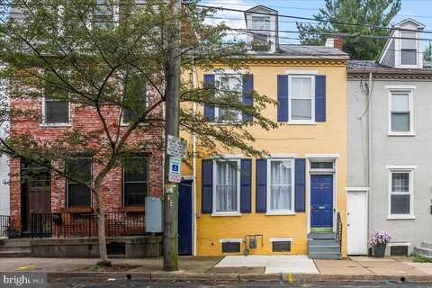 118 N PLUM, LANCASTER, PA 17602