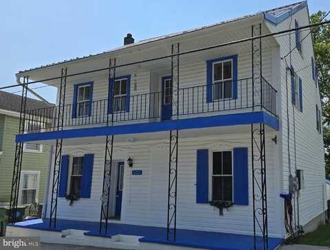 120 N MAIN STREET, BERNVILLE, PA 19506