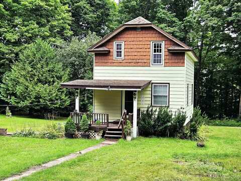709 Plymouth, Wakefield, MI 49968